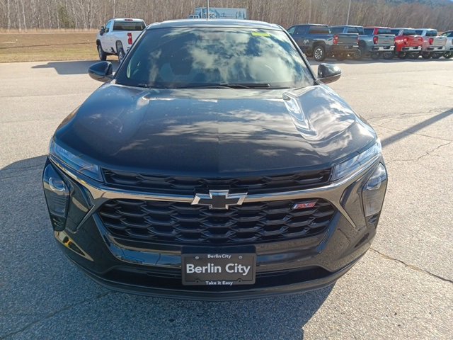 2026 Chevrolet Trax photo 2