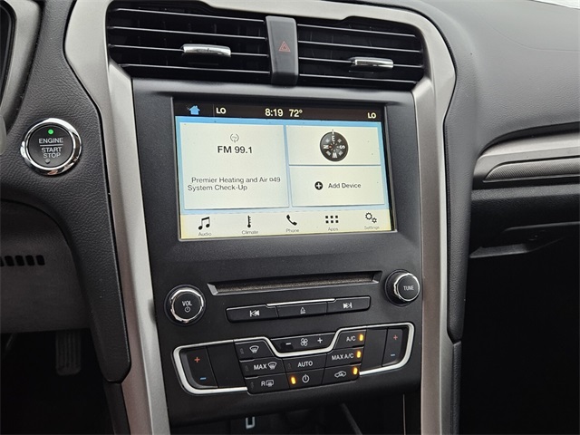 2018 Ford Fusion SE photo 16