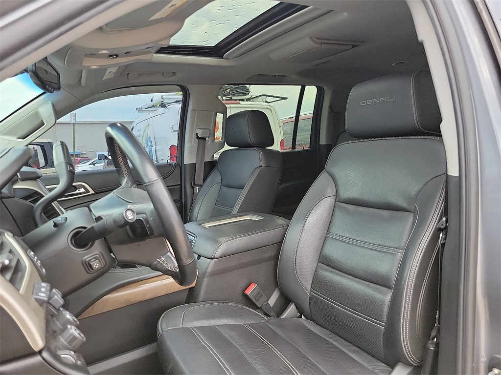 2019 Gmc Yukon XL Denali photo 12