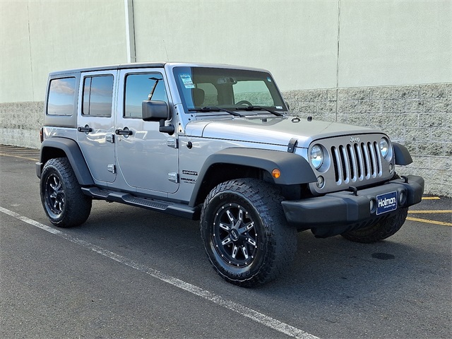 2017 Jeep Wrangler Unlimited Sport photo 2