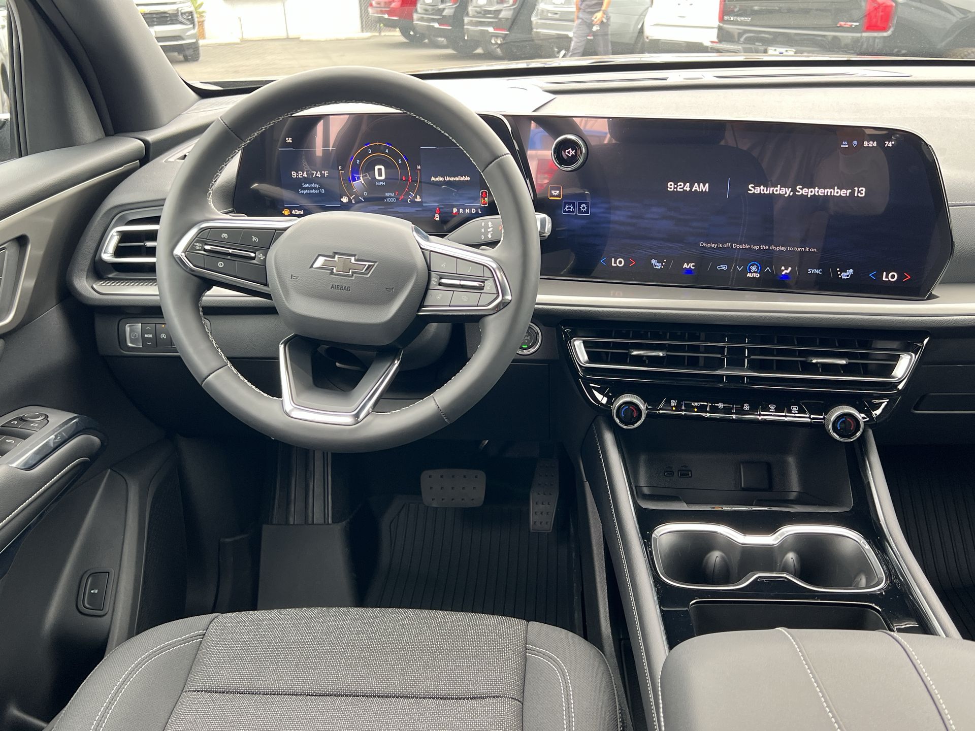 2026 Chevrolet Traverse photo 5