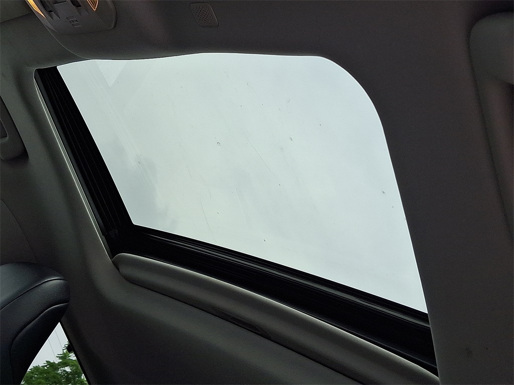 2022 Toyota Highlander XLE photo 15