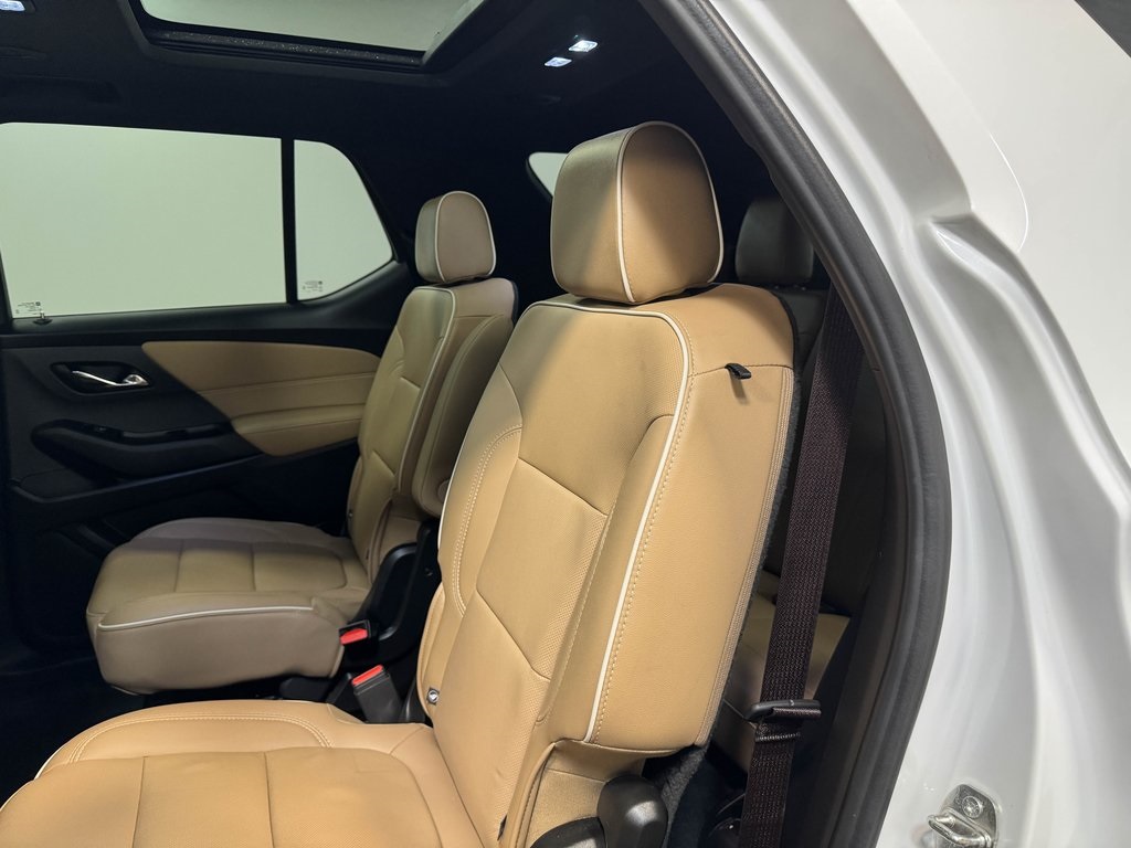 2023 Chevrolet Traverse Premier photo 42