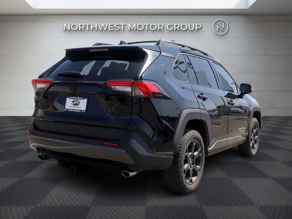2022 Toyota RAV4 TRD photo 4