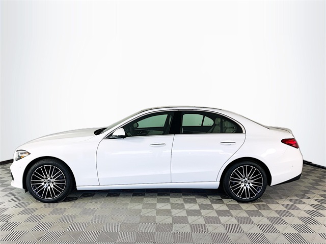 2025 Mercedes Benz C 300 photo 4