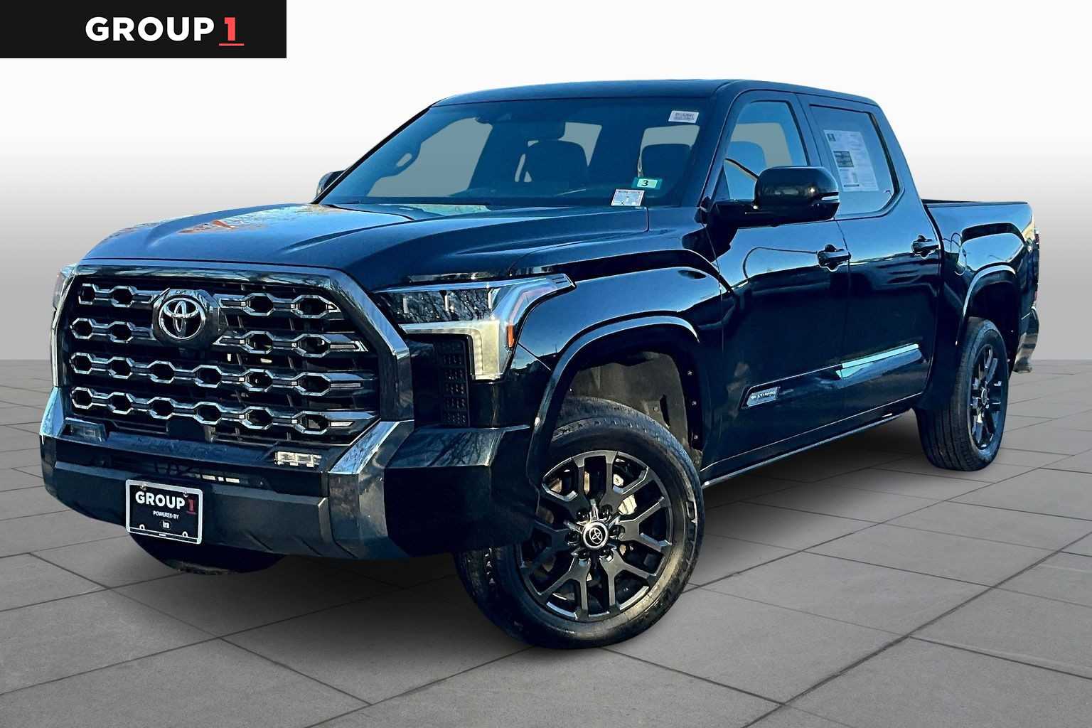 2024 Toyota Tundra Platinum's photo