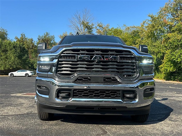 2026 Ram 3500 Tradesman photo 2
