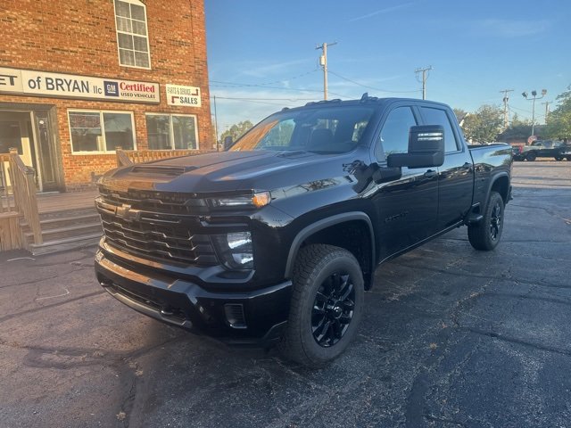 2026 Chevrolet Silverado 2500HD Custom's photo