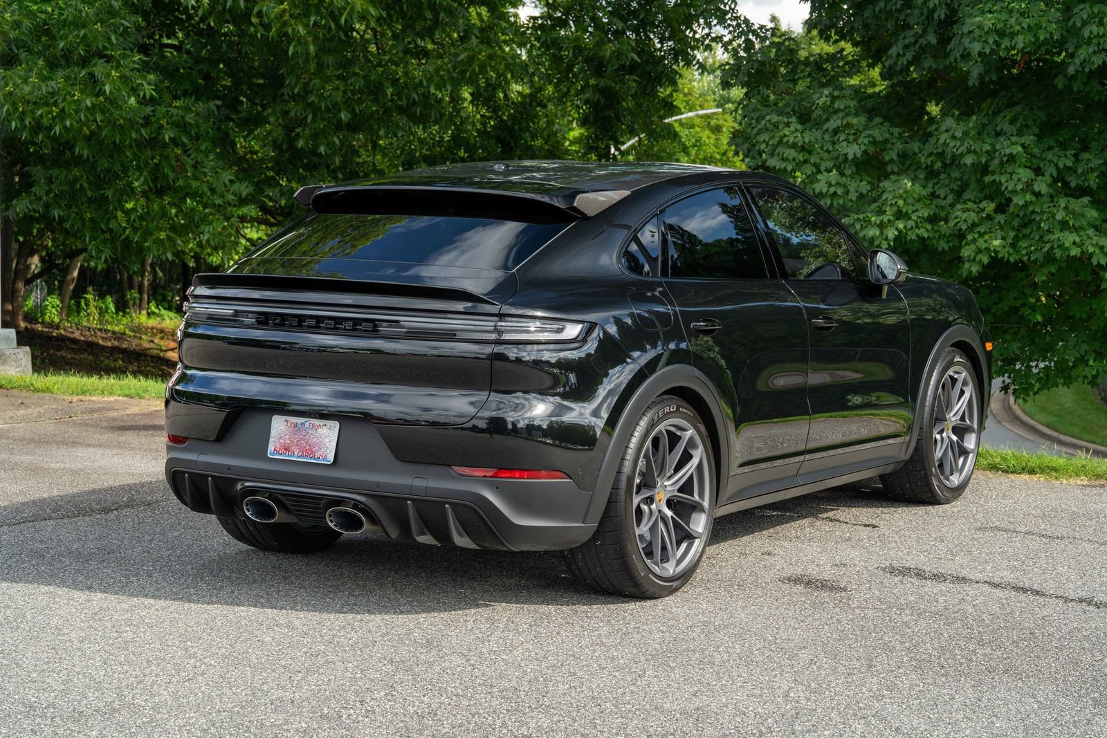 2024 Porsche Cayenne Turbo GT photo 6