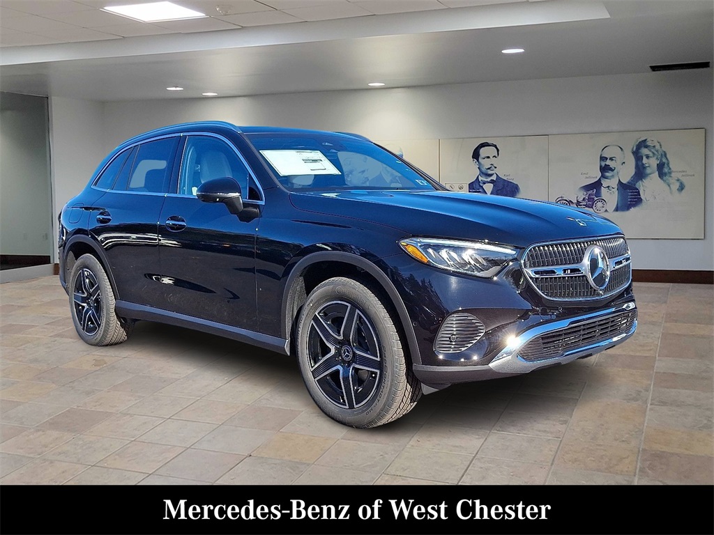 2026 Mercedes-Benz GLC Base's photo