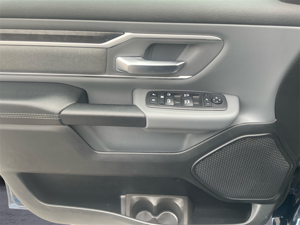 2021 Ram 1500 Big Horn Lone Star photo 9