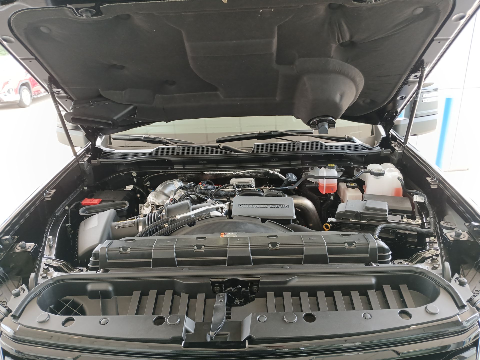2025 Chevrolet Silverado 2500HD LT photo 29