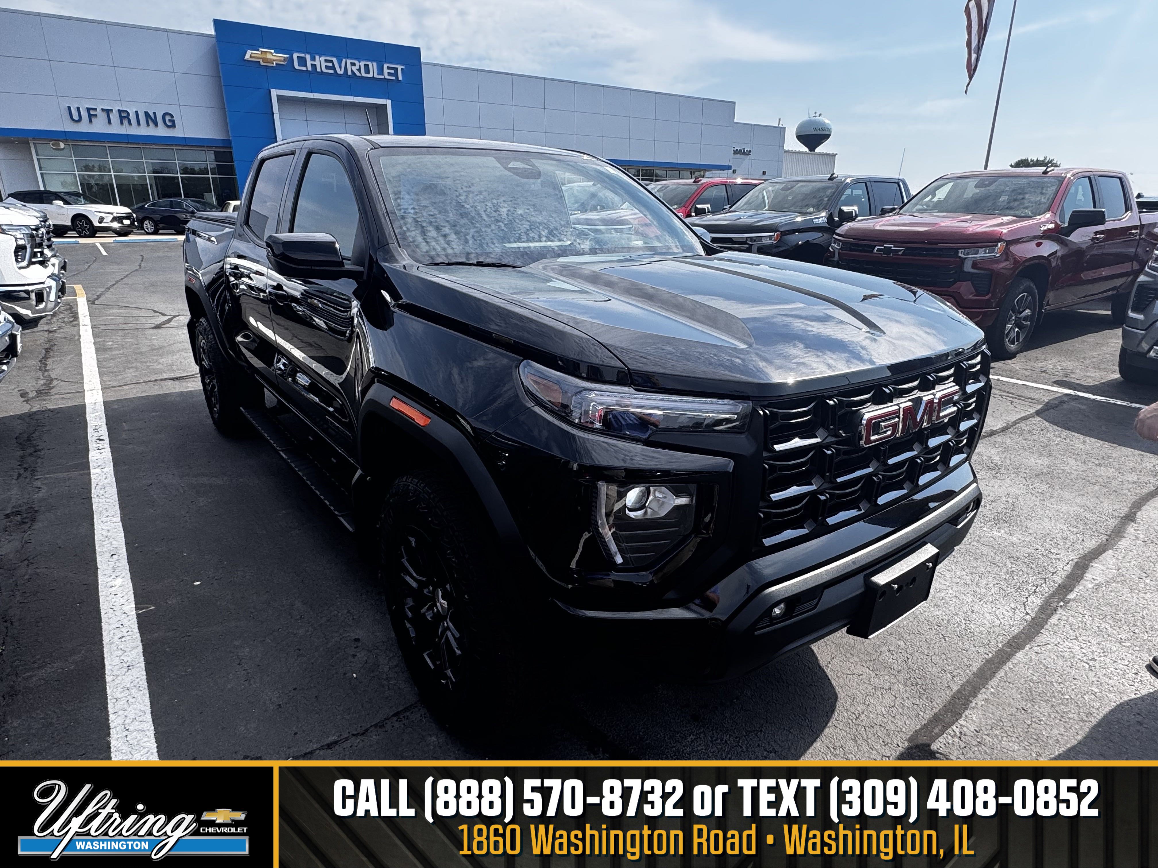 2023 GMC Canyon Elevation's photo