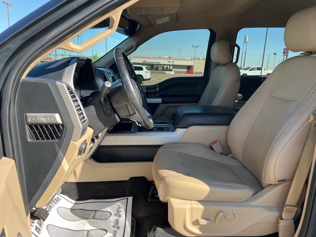 2015 Ford F-150 Lariat photo 9