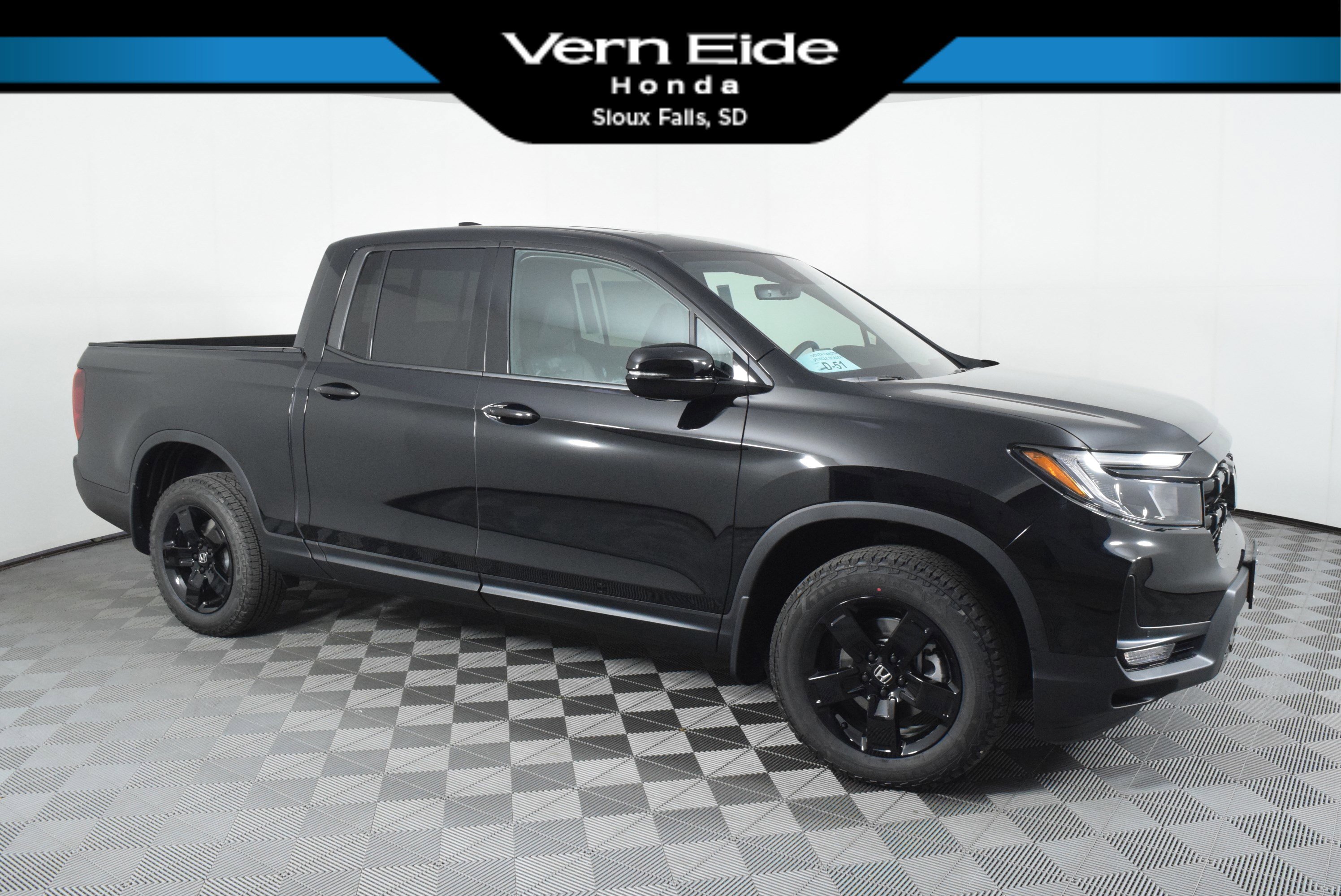 2026 Honda Ridgeline Black Edition's photo