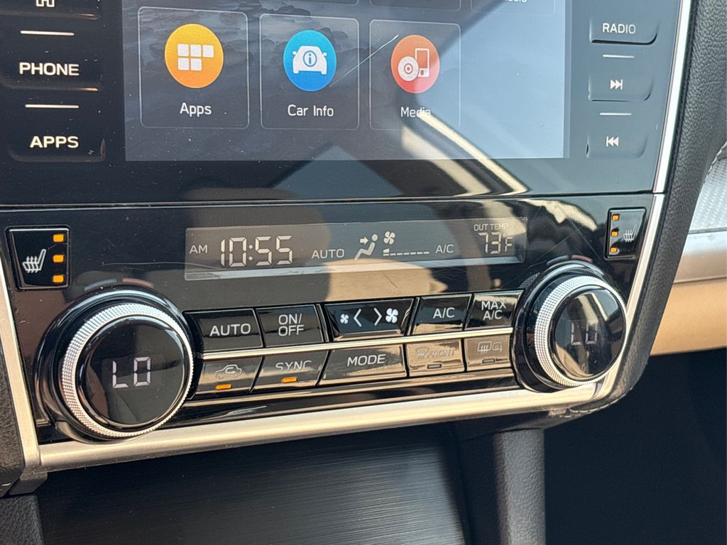 2019 Subaru Outback Premium photo 31