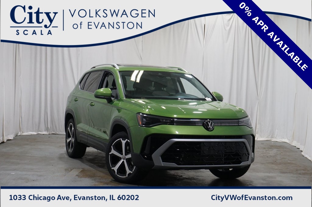 2025 Volkswagen Taos SEL's photo