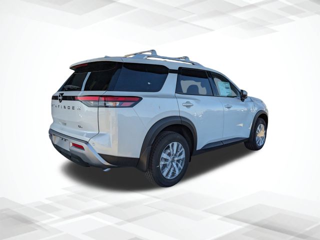2025 Nissan Pathfinder LE photo 3