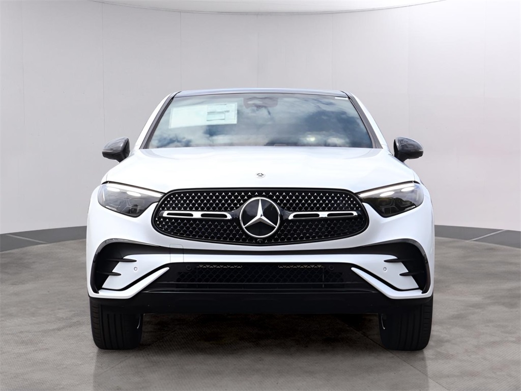 2025 Mercedes Benz GLC 300 Coupe photo 2