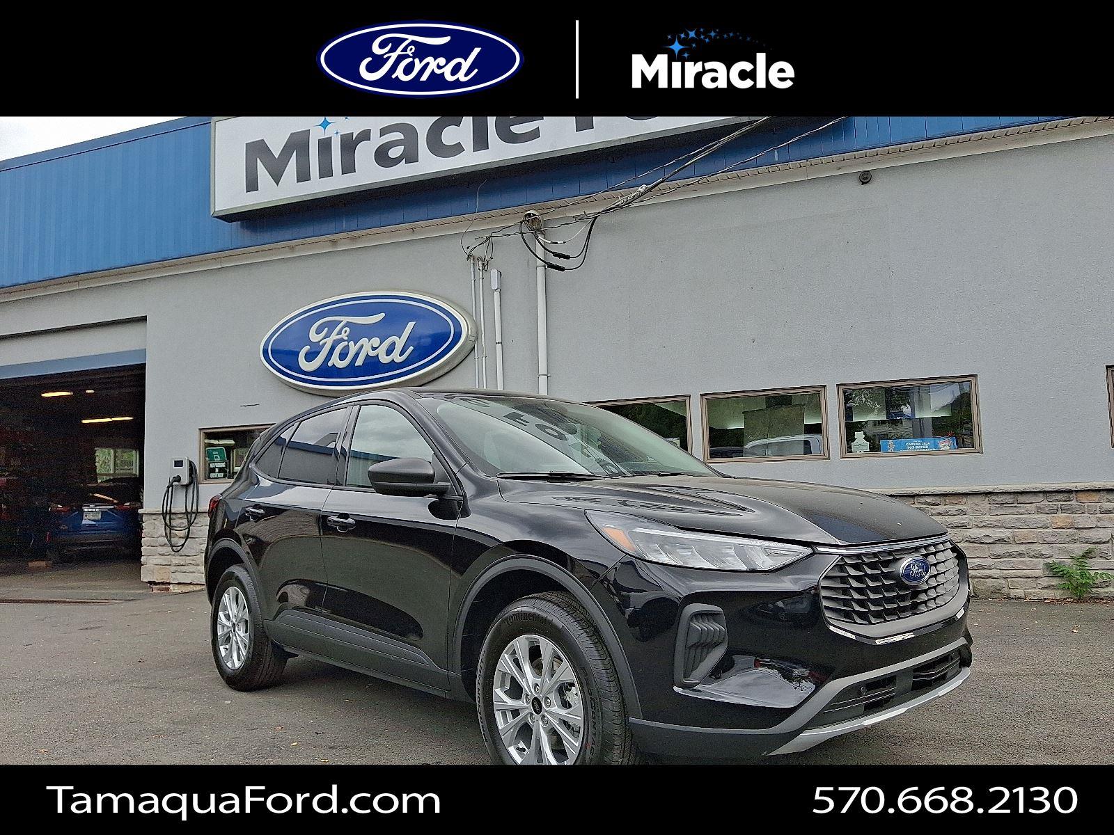 2025 Ford Escape Active's photo