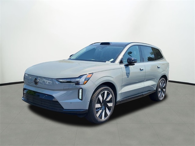 2025 Volvo EX90 Ultra's photo