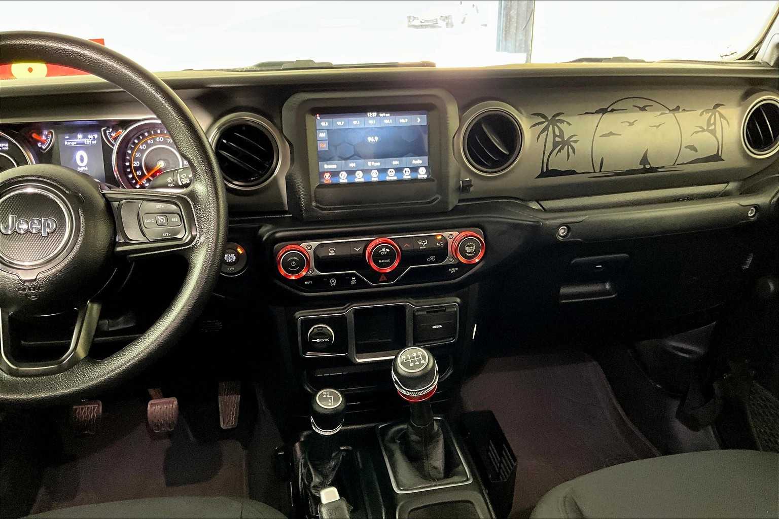 2022 Jeep Gladiator Sport photo 6