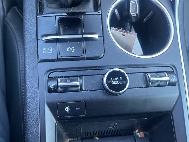 2022 Kia K5 GT-Line photo 15