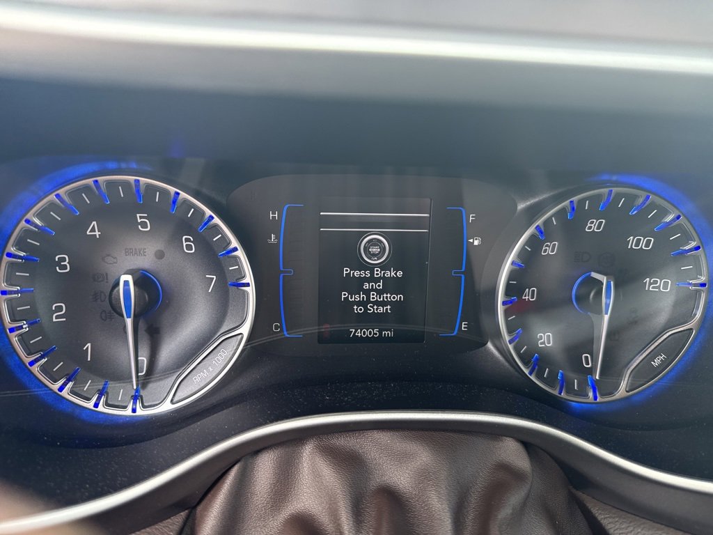 Used 2018 Chrysler Pacifica Touring L with VIN 2C4RC1BG4JR113777 for sale in Rainbow City, AL