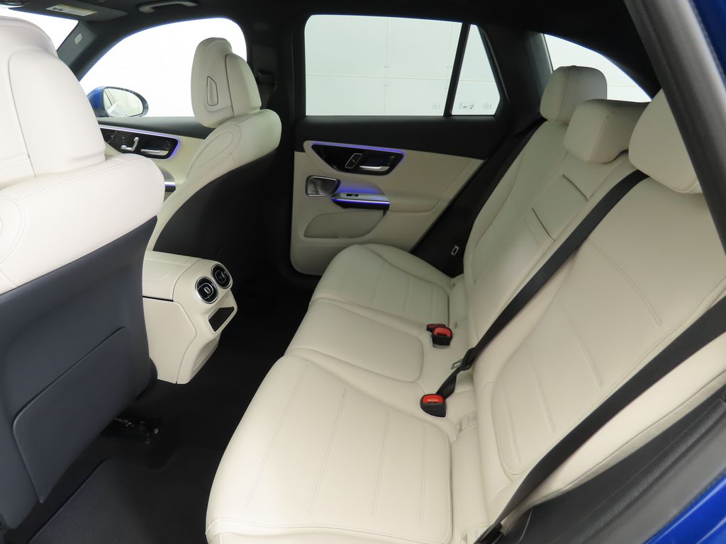 2026 Mercedes Benz GLC 300 4MATIC photo 21