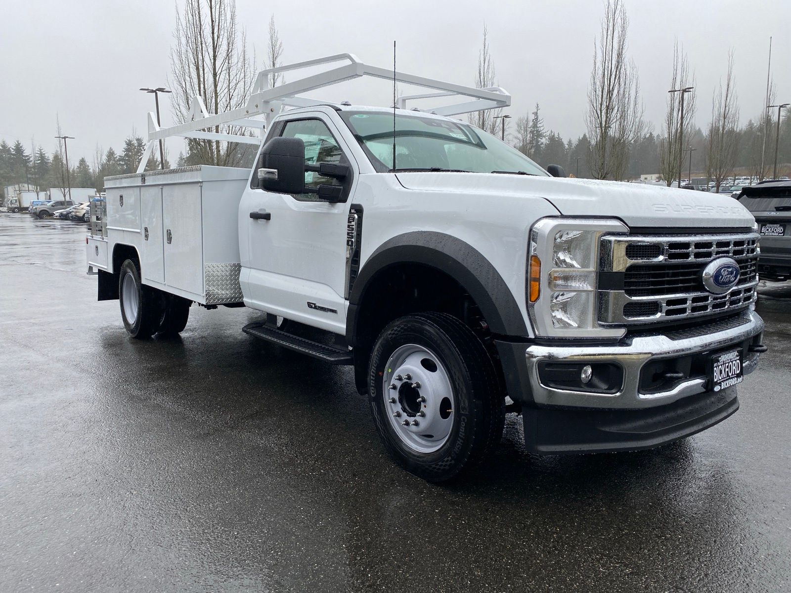 2024 Ford F-550 XL photo 3