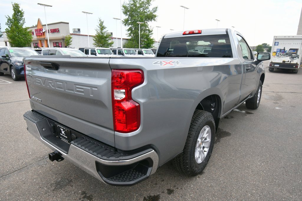 2026 Chevrolet Silverado 1500 Work Truck photo 8