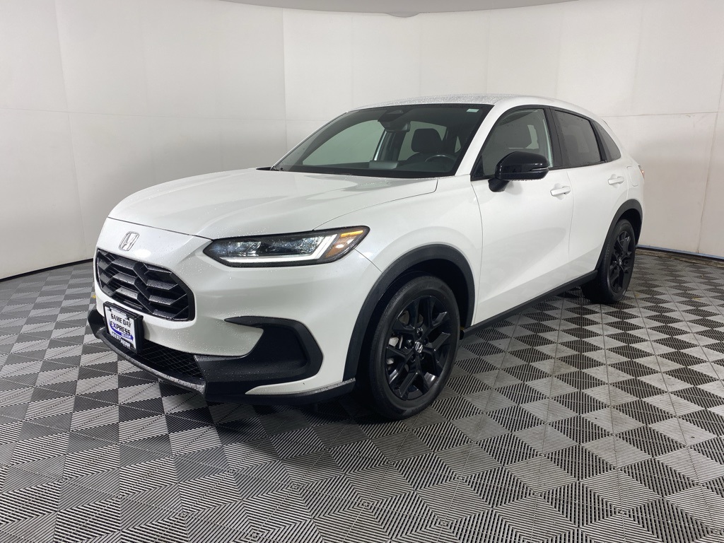 2023 Honda HR-V Sport photo 2
