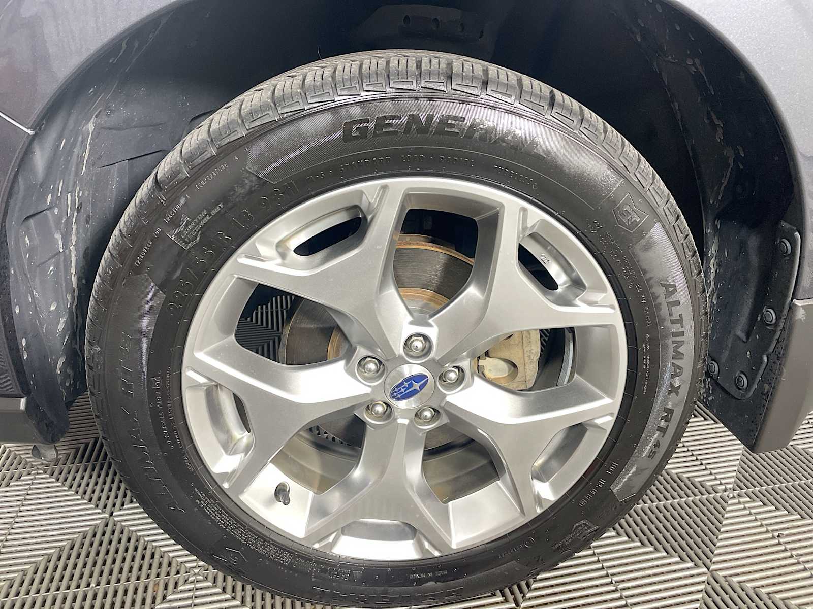2018 Subaru Forester Touring photo 29