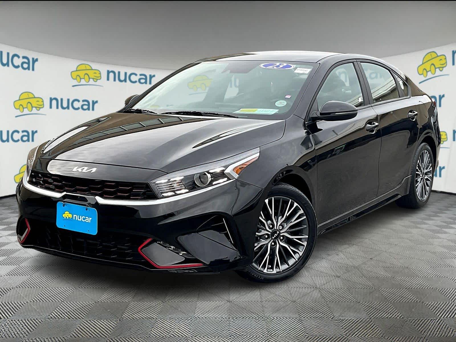 2023 Kia Forte GT-Line photo 3