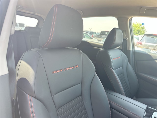 2025 Nissan Rogue SV photo 26