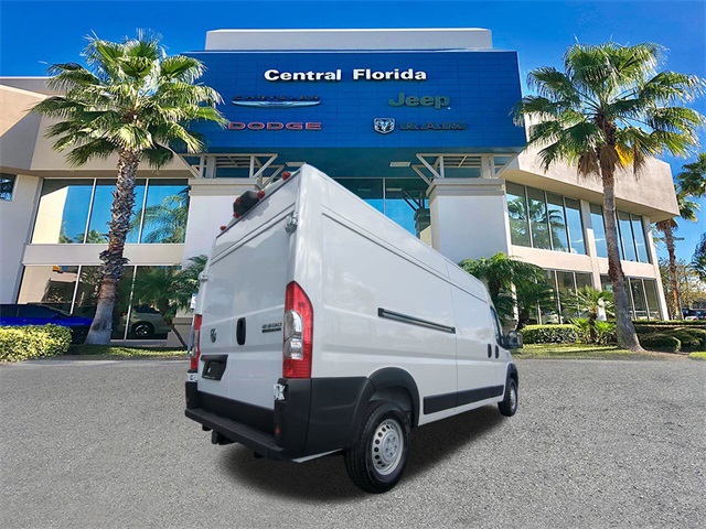 2026 Ram ProMaster 2500 photo 3