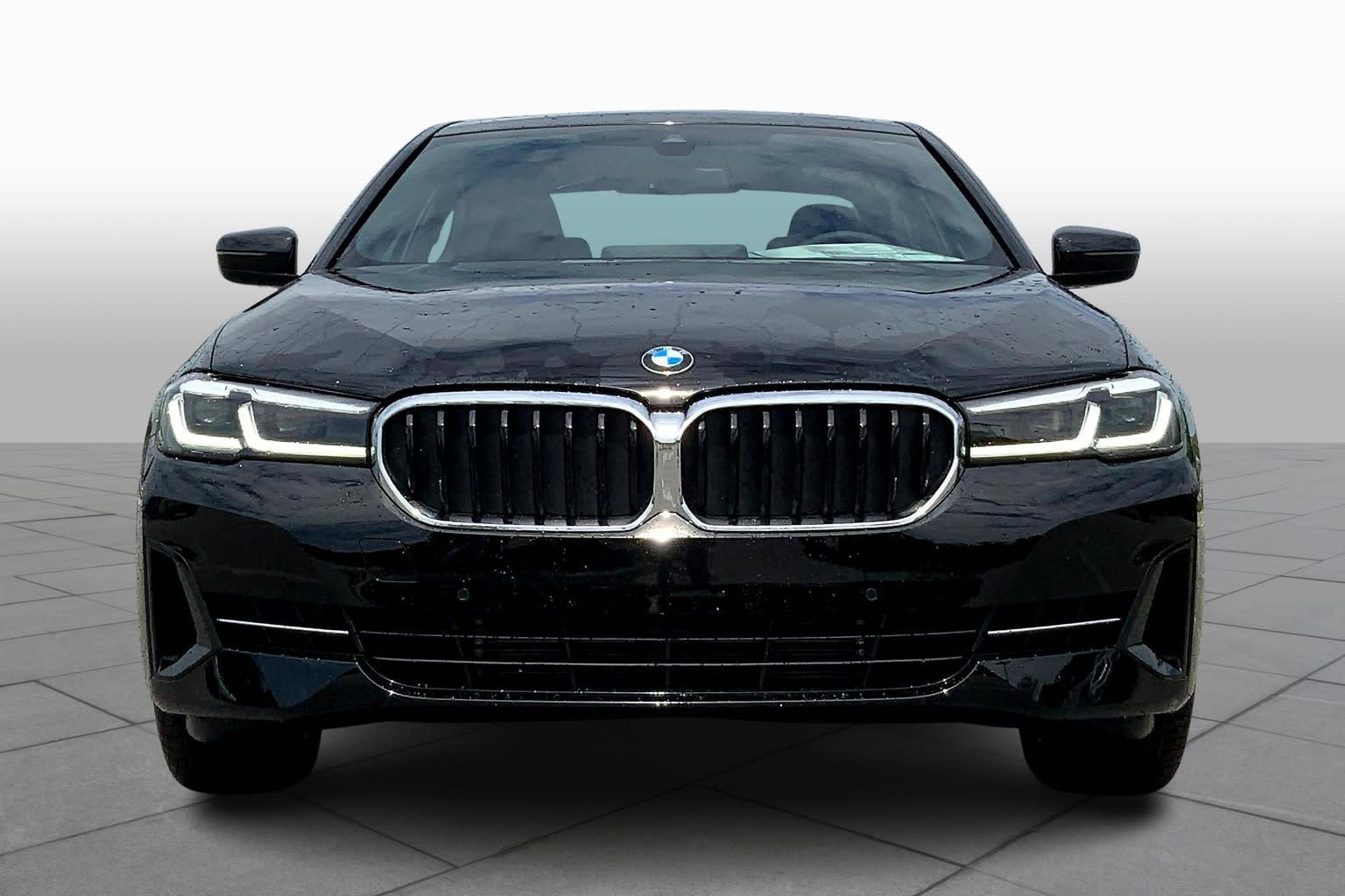 2023 Bmw 530i photo 3