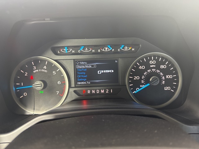 2016 Ford F-150 XLT photo 17
