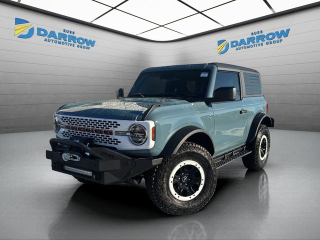 2023 Ford Bronco 2-Door Black Diamond's photo