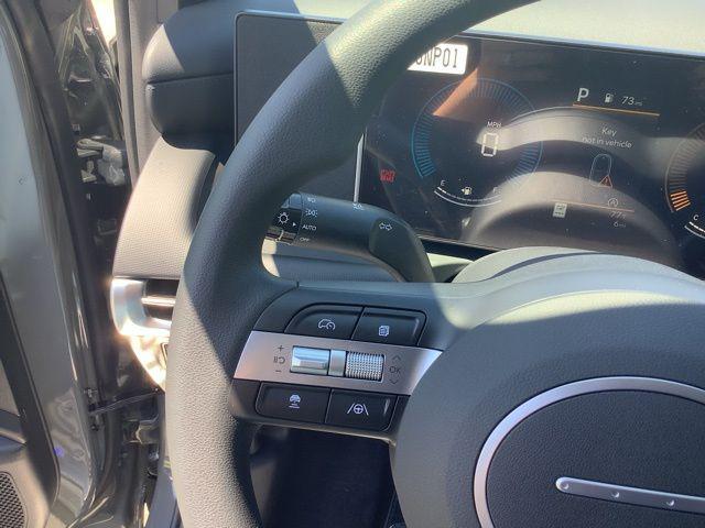 2025 Hyundai Tucson SE photo 20
