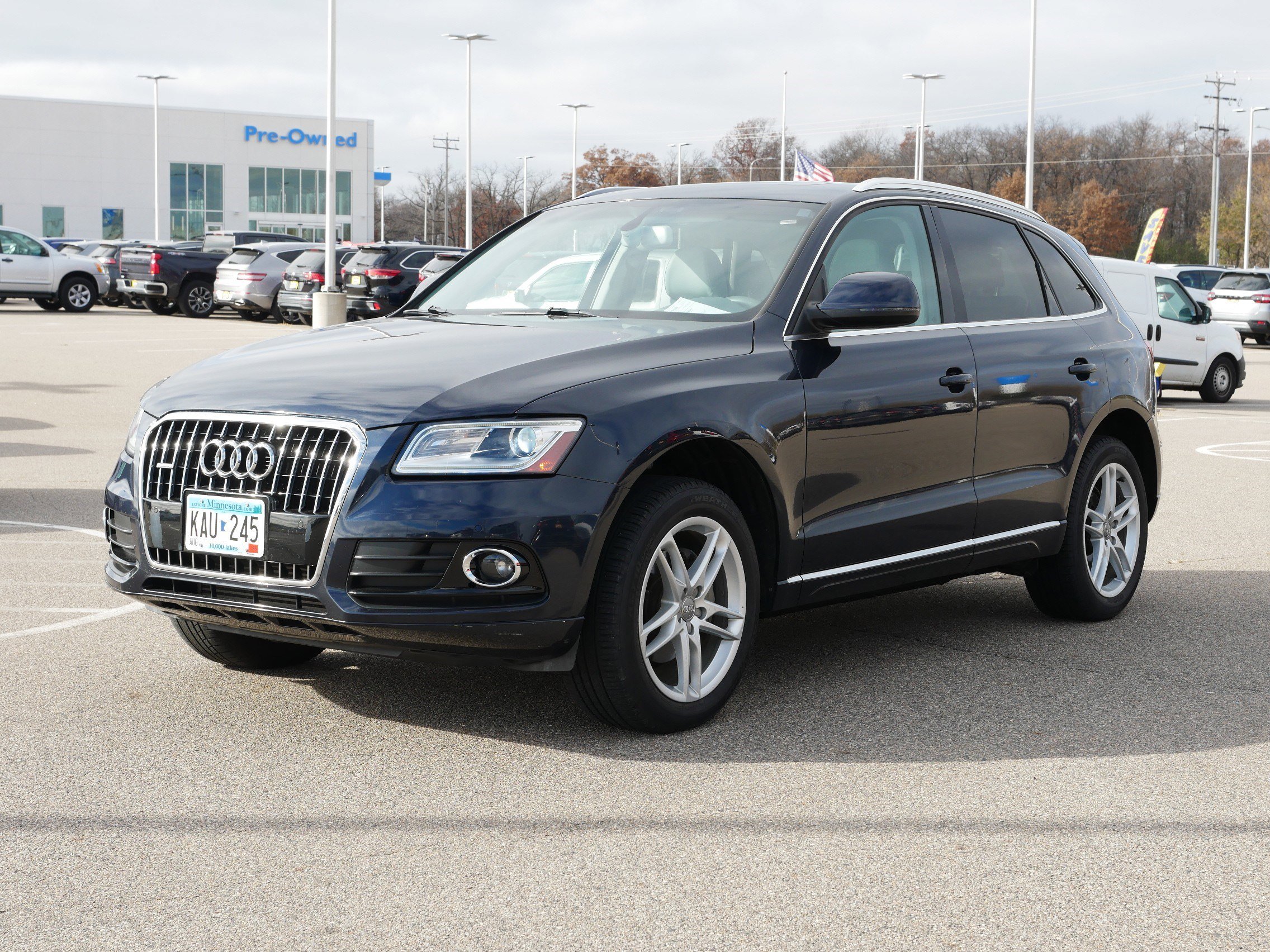 Used 2013 Audi Q5 Premium with VIN WA1LFAFP1DA016935 for sale in Waite Park, Minnesota