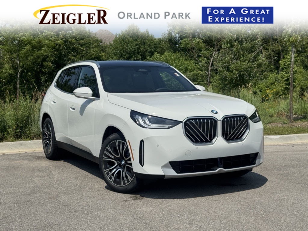 2025 BMW X3 30's photo