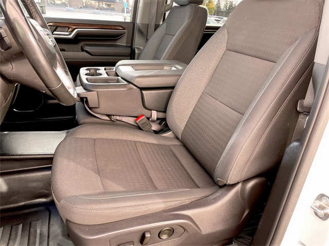 2024 Gmc Sierra HD SLE photo 3