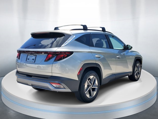 2026 Hyundai Tucson SEL photo 2