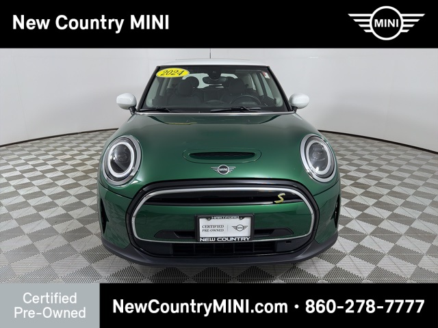 2024 Mini Cooper SE Signature photo 2