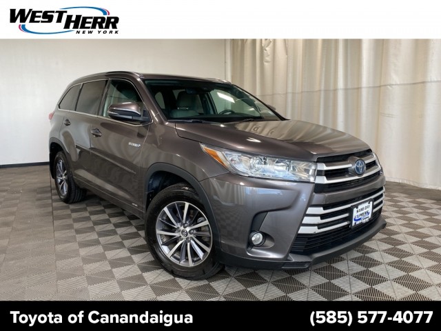 Pre-Owned 2018 Toyota Highlander Hybrid XLE 4D Sport Utility in ...