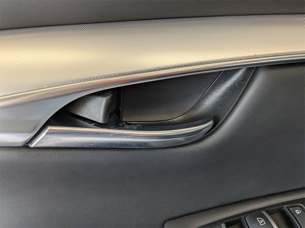 2019 Infiniti QX50 Luxe AWD photo 8