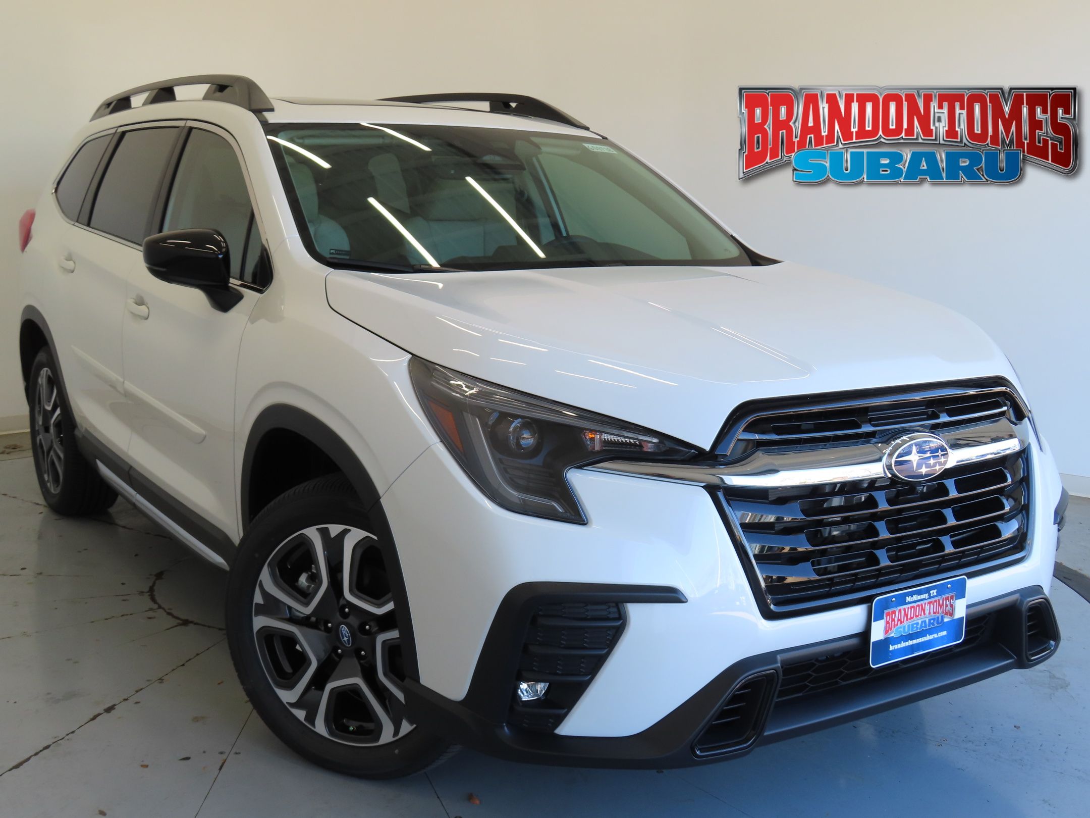 2026 Subaru Ascent Limited's photo