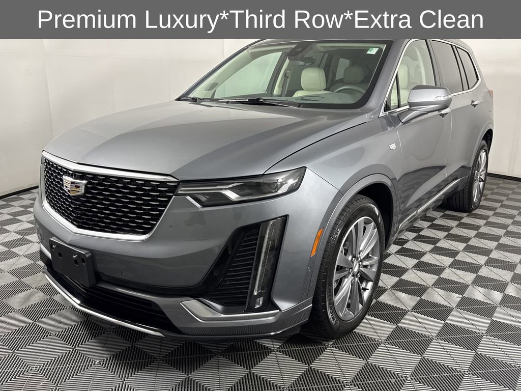 2022 Cadillac XT6 Premium Luxury photo 3