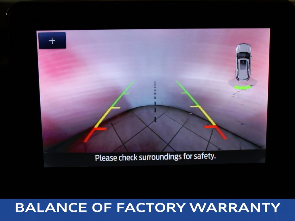 2023 Ford Explorer XLT photo 3